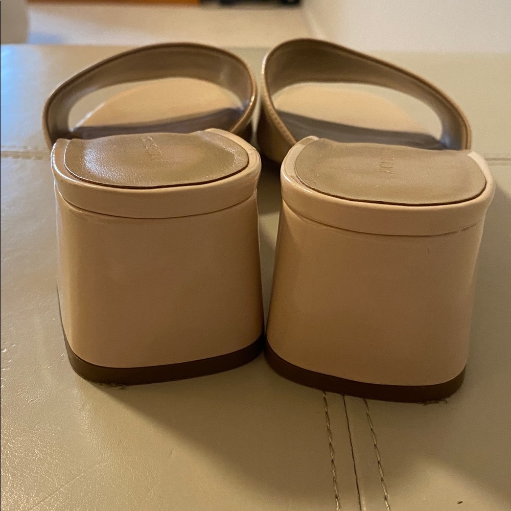 Ann Taylor Nude Beige Block Heel Mules Size 7 M - Picture 3 of 7